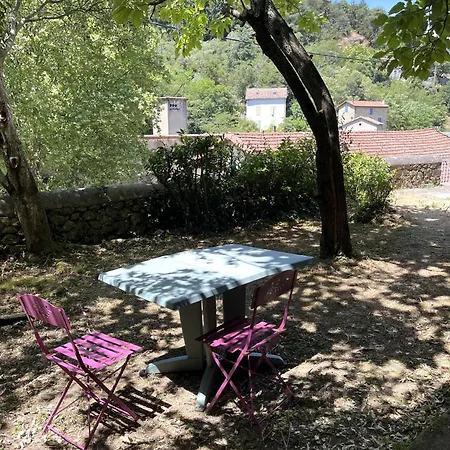 Meuble Voltour Dans La Denise