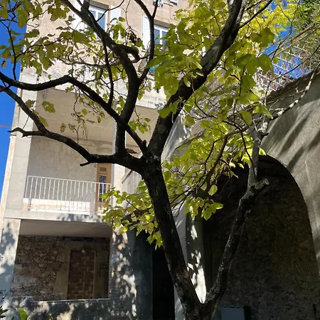 Meuble Voltour Dans La Denise 아파트 발 레 뱅